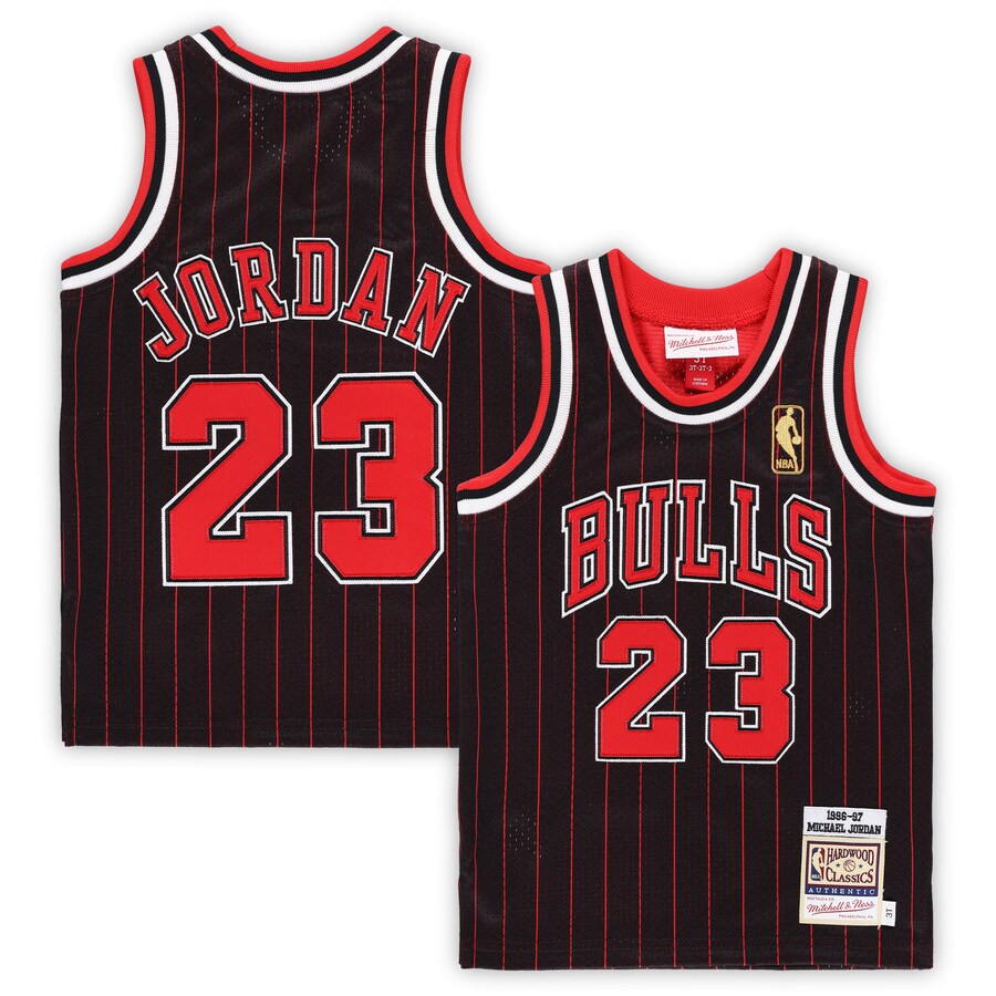 Toddler Chicago Bulls Michael Jordan Mitchell & Ness Black 1996/97 Hardwood Classics Authentic Jersey - Puhuasuan