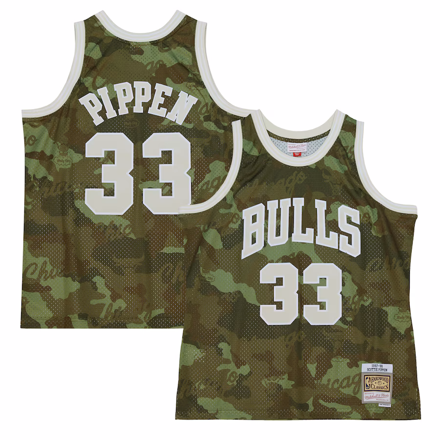 Men's Chicago Bulls Scottie Pippen Mitchell & Ness Camo Hardwood Classics 1997/98 Ghost Green Swingman Jersey - Puhuasuan