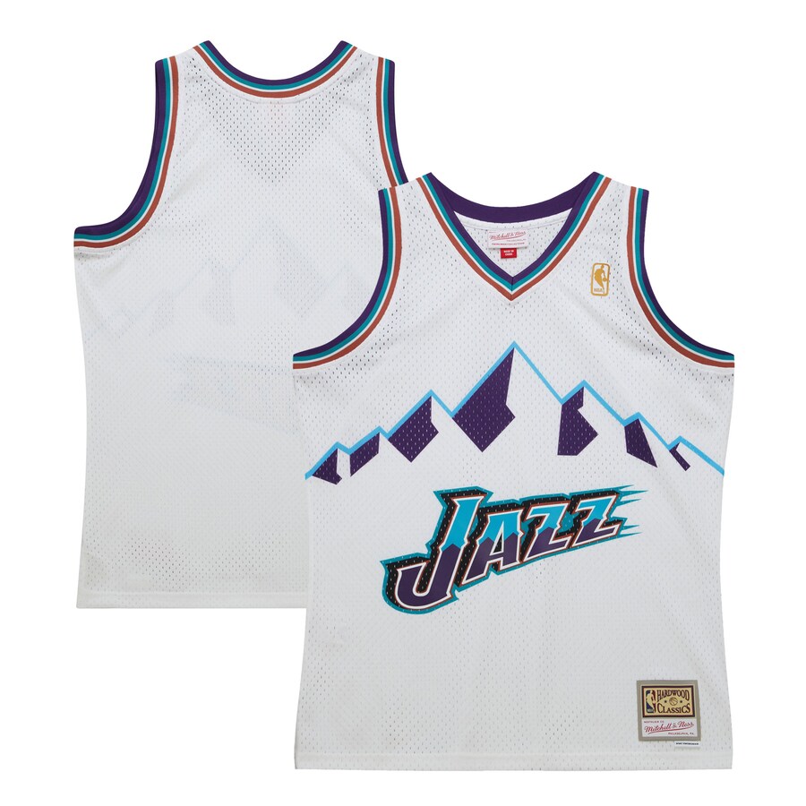 Men's Utah Jazz  Mitchell & Ness White 1996-97 Hardwood Classics Swingman Jersey - Puhuasuan