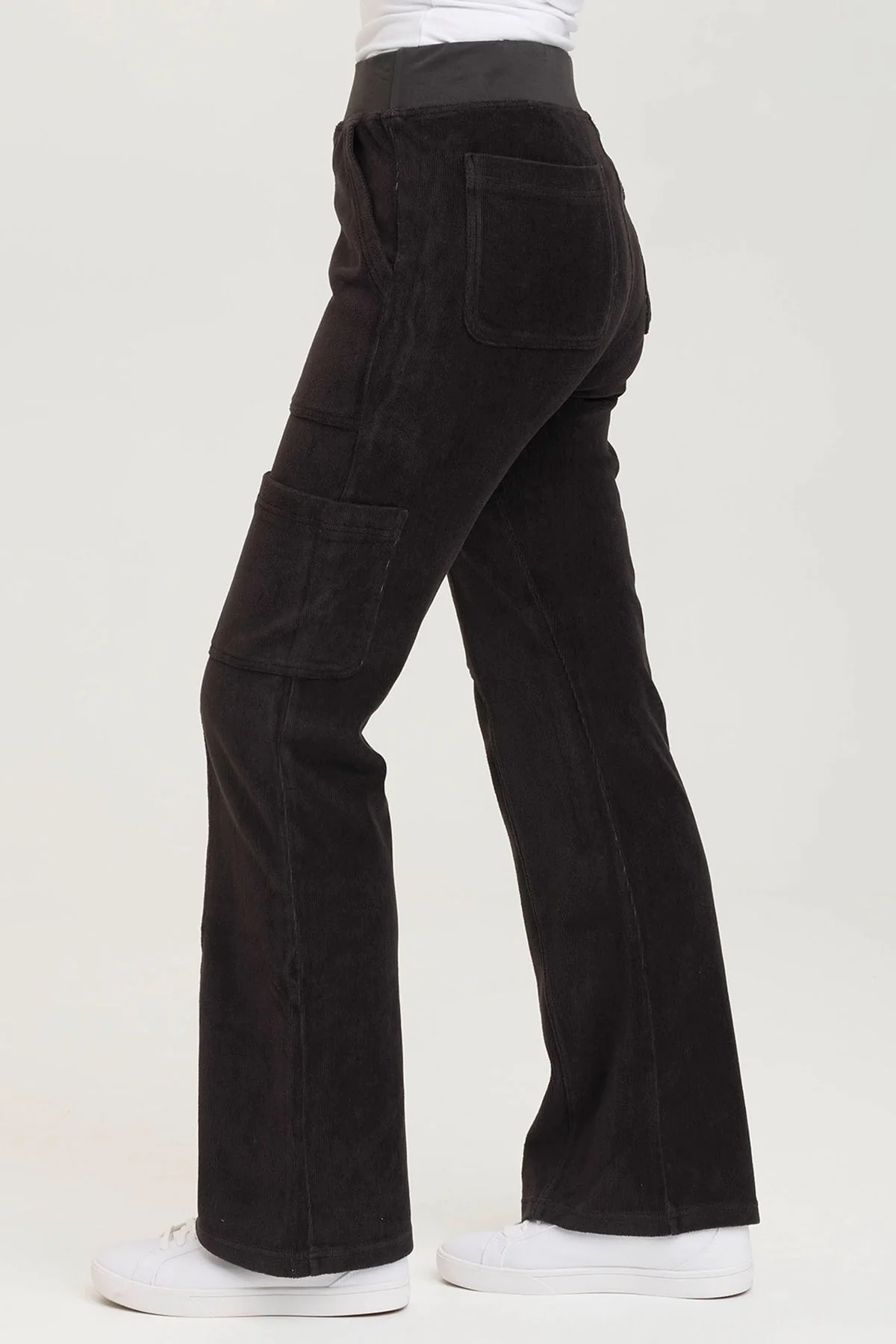 Aqilo Pant - Puhuasuan