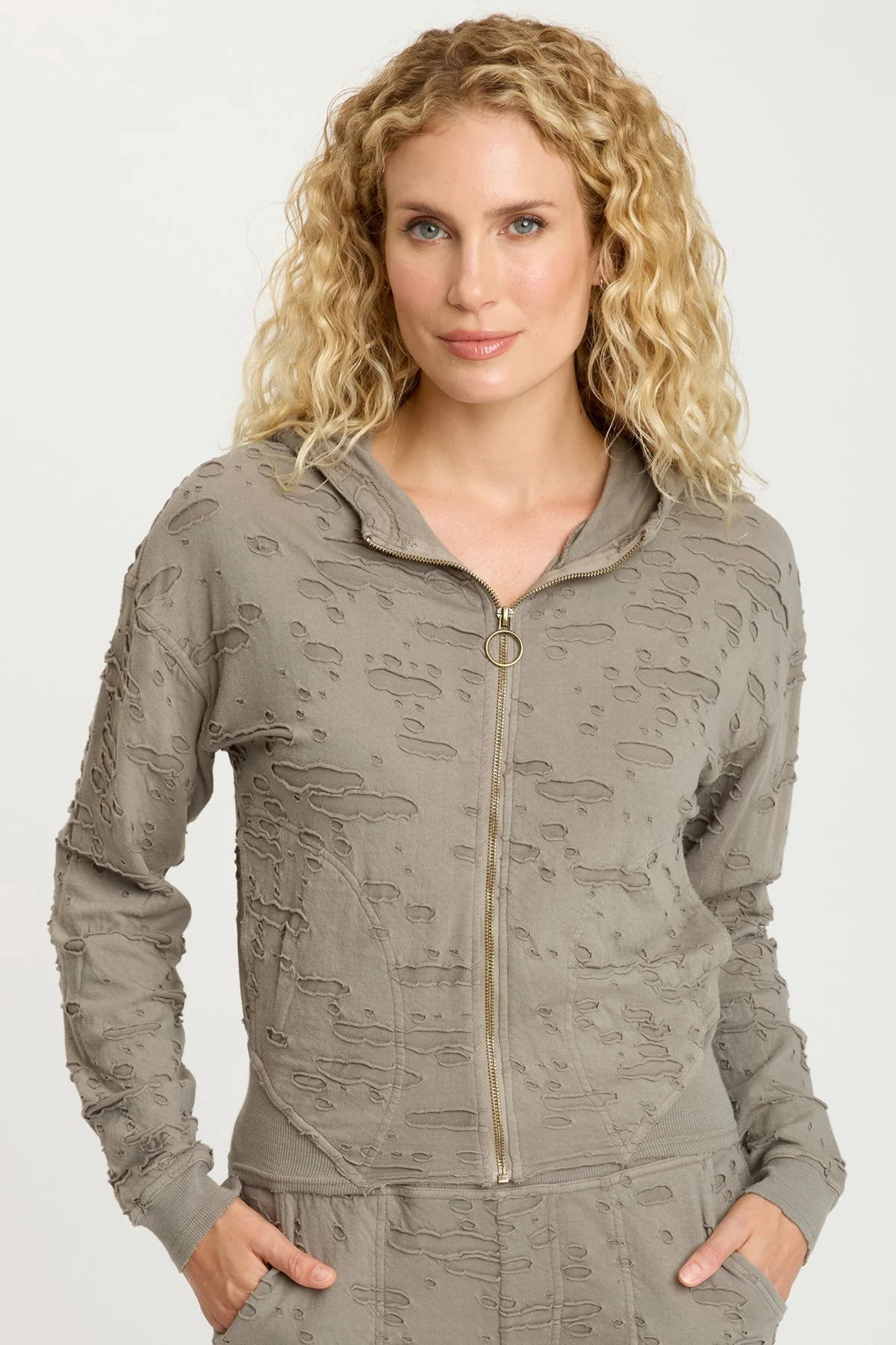 Irra Jacket - Puhuasuan