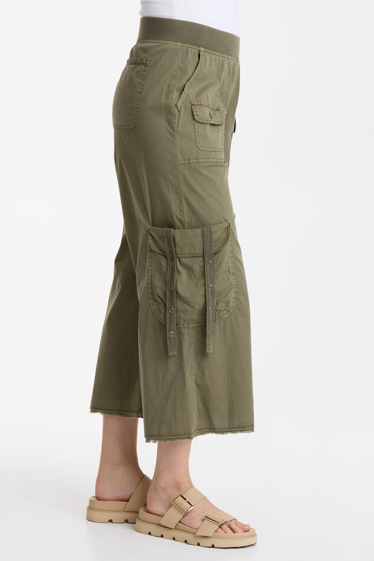 Femke Cargo Crop - Puhuasuan