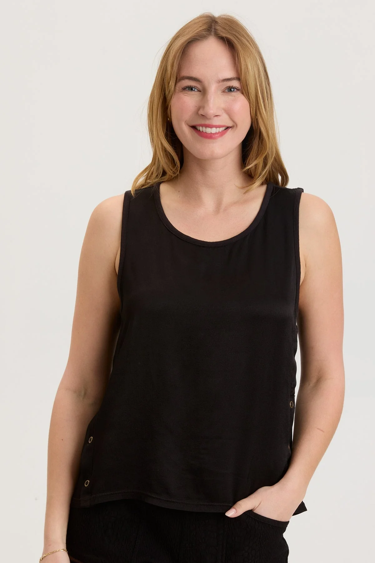 Markos Tank - Puhuasuan