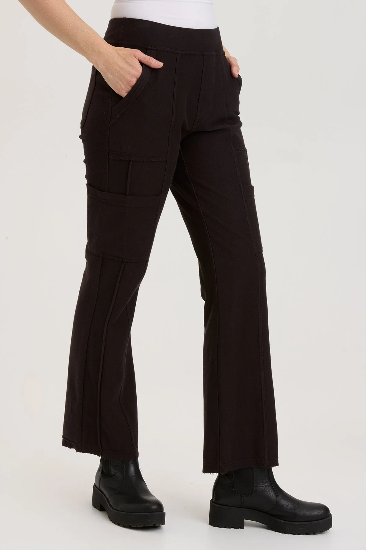 Kiah Flare Pant - Puhuasuan