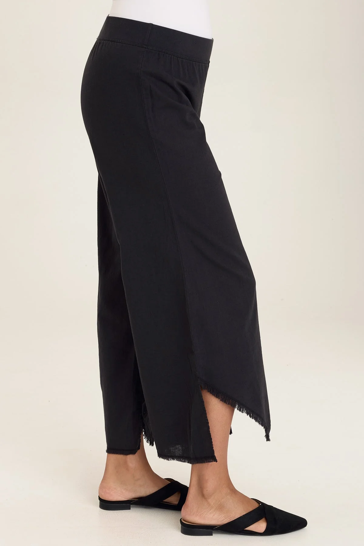 Astri Asymmetric Wide Leg Pant - Puhuasuan