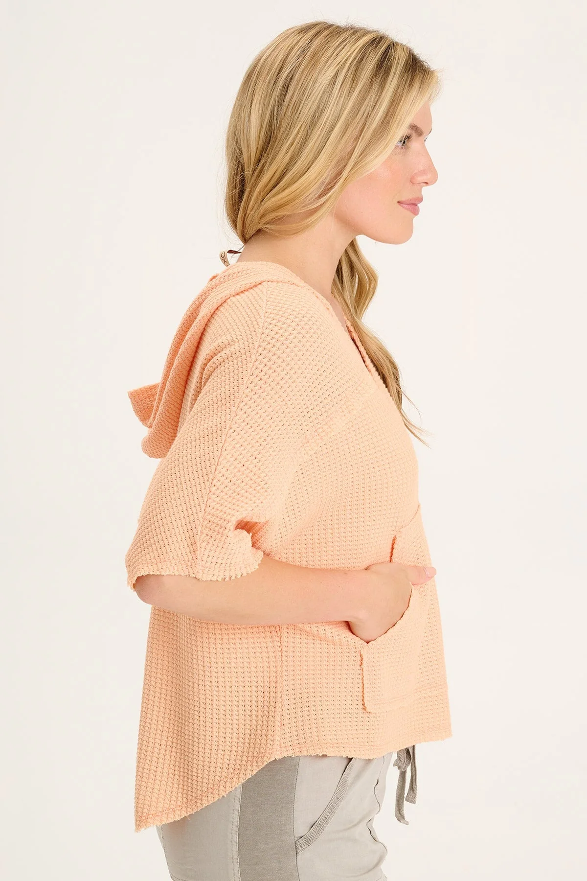 Elrin Hooded Poncho - Puhuasuan