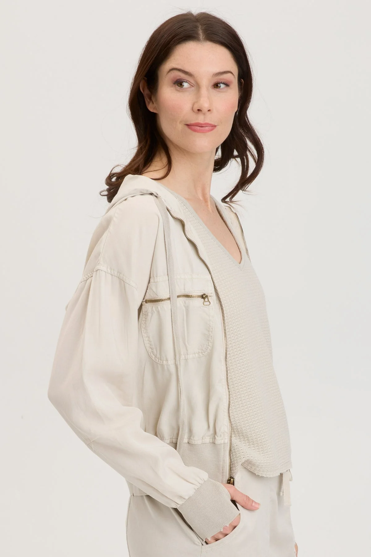 Karney Distressed Bomber - Puhuasuan