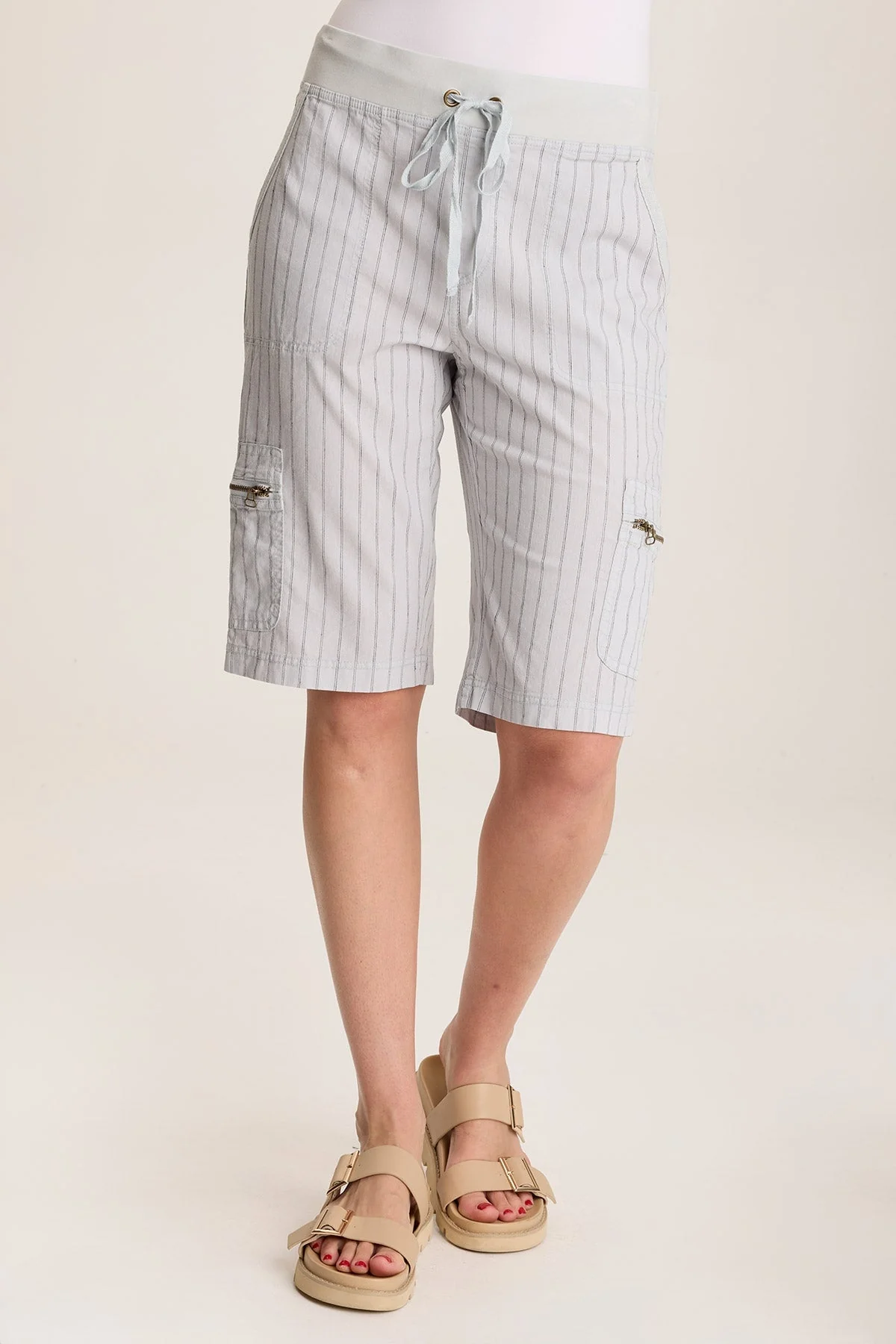 Favian Bermuda Linen Pinstripe Shorts with Cargo Pockets - Puhuasuan