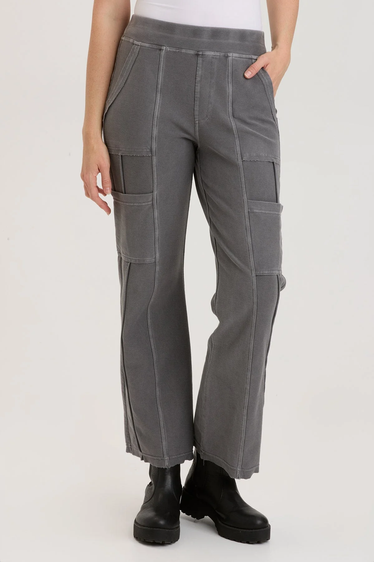 Kiah Flare Pant - Puhuasuan