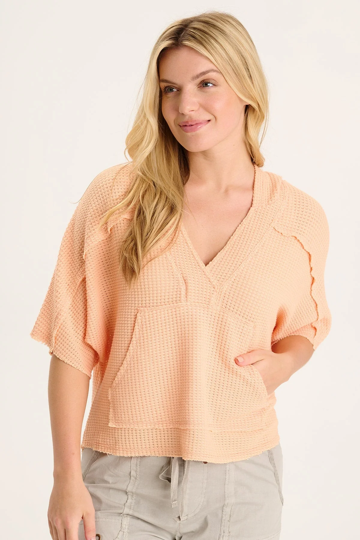 Elrin Hooded Poncho - Puhuasuan