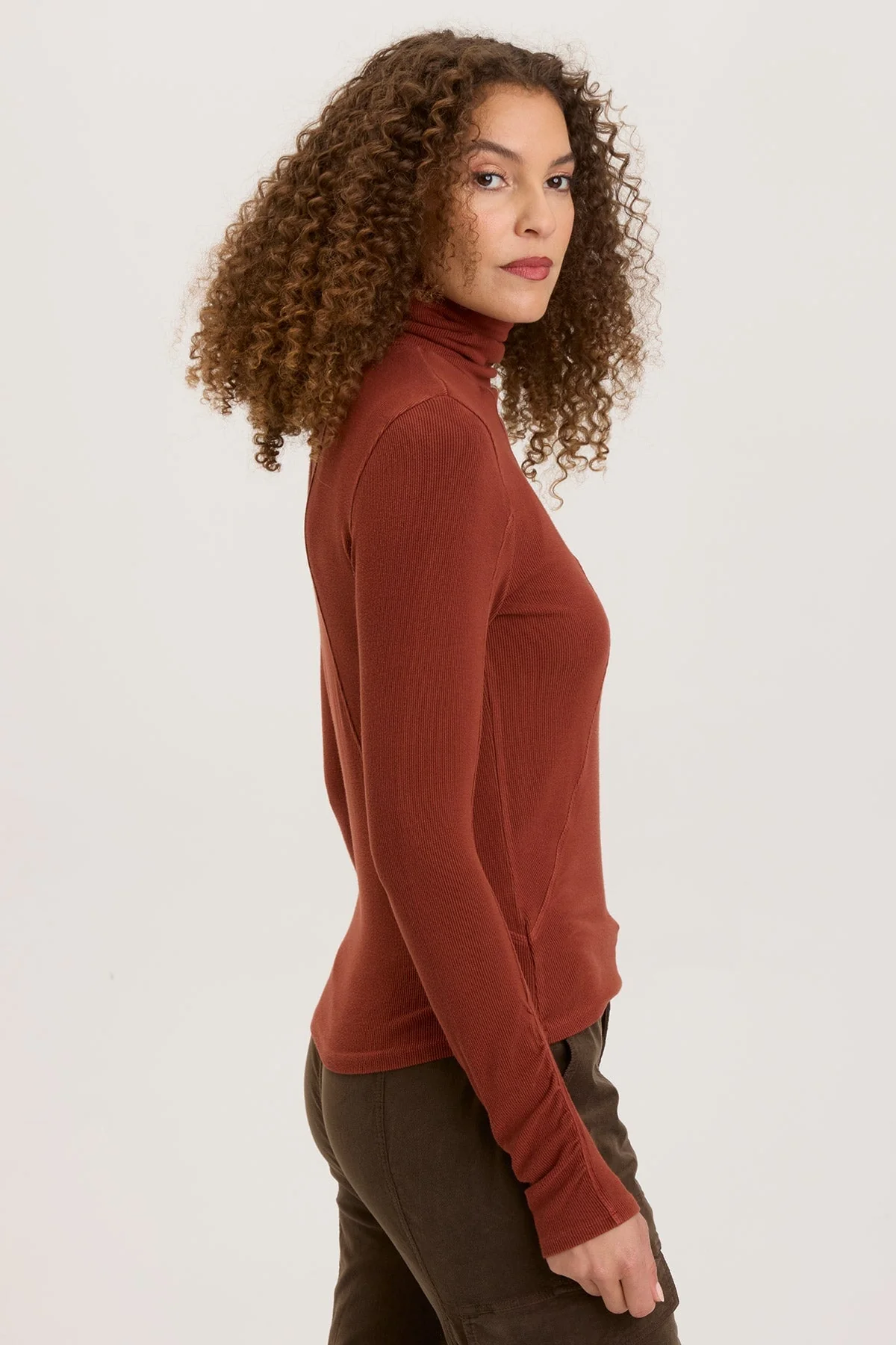 Rib Sorren Turtleneck - Puhuasuan