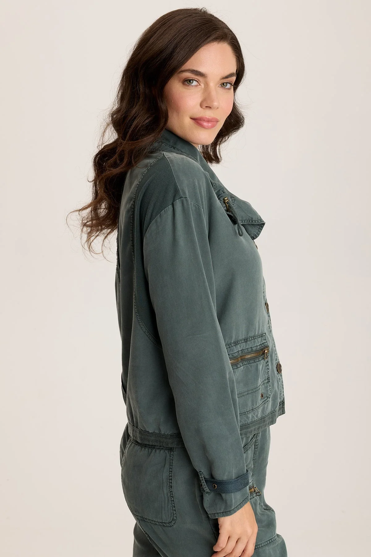 Oziel Twill Utility Jacket with Drawstring Collar - Puhuasuan