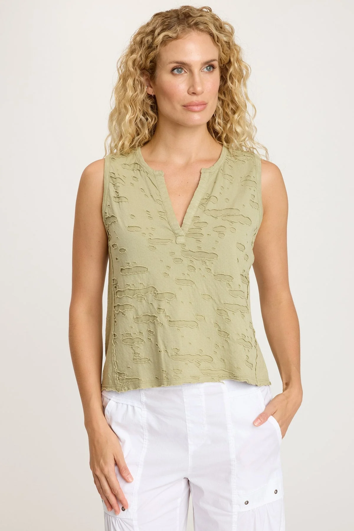 Hugo Tank - Puhuasuan