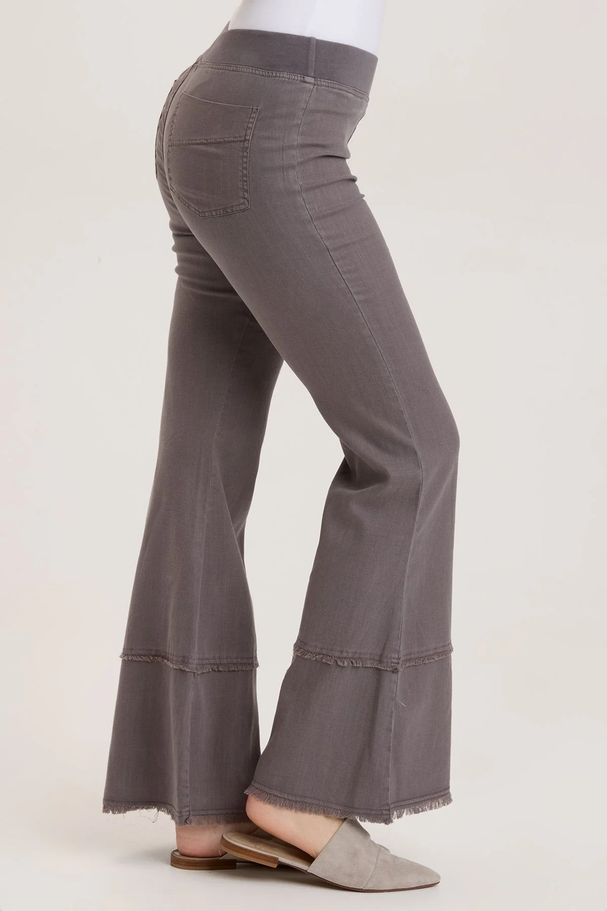 Arrin Pant - Puhuasuan