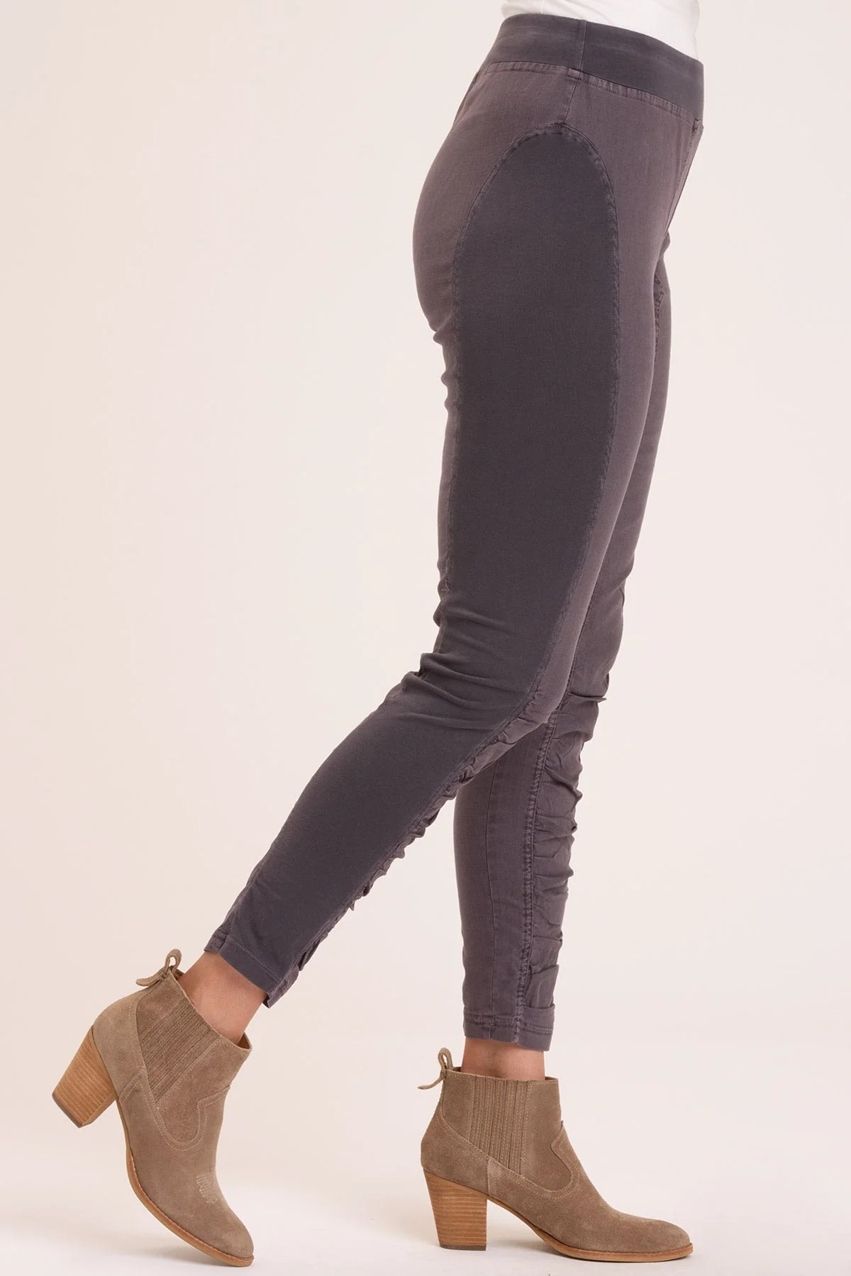Twill Alexa Legging - Puhuasuan