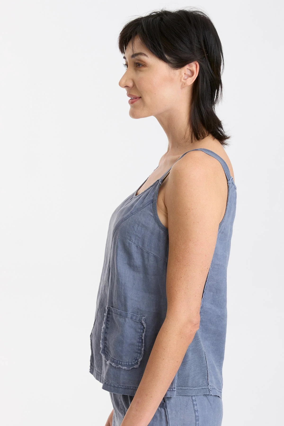 Kiesten Tank - Puhuasuan