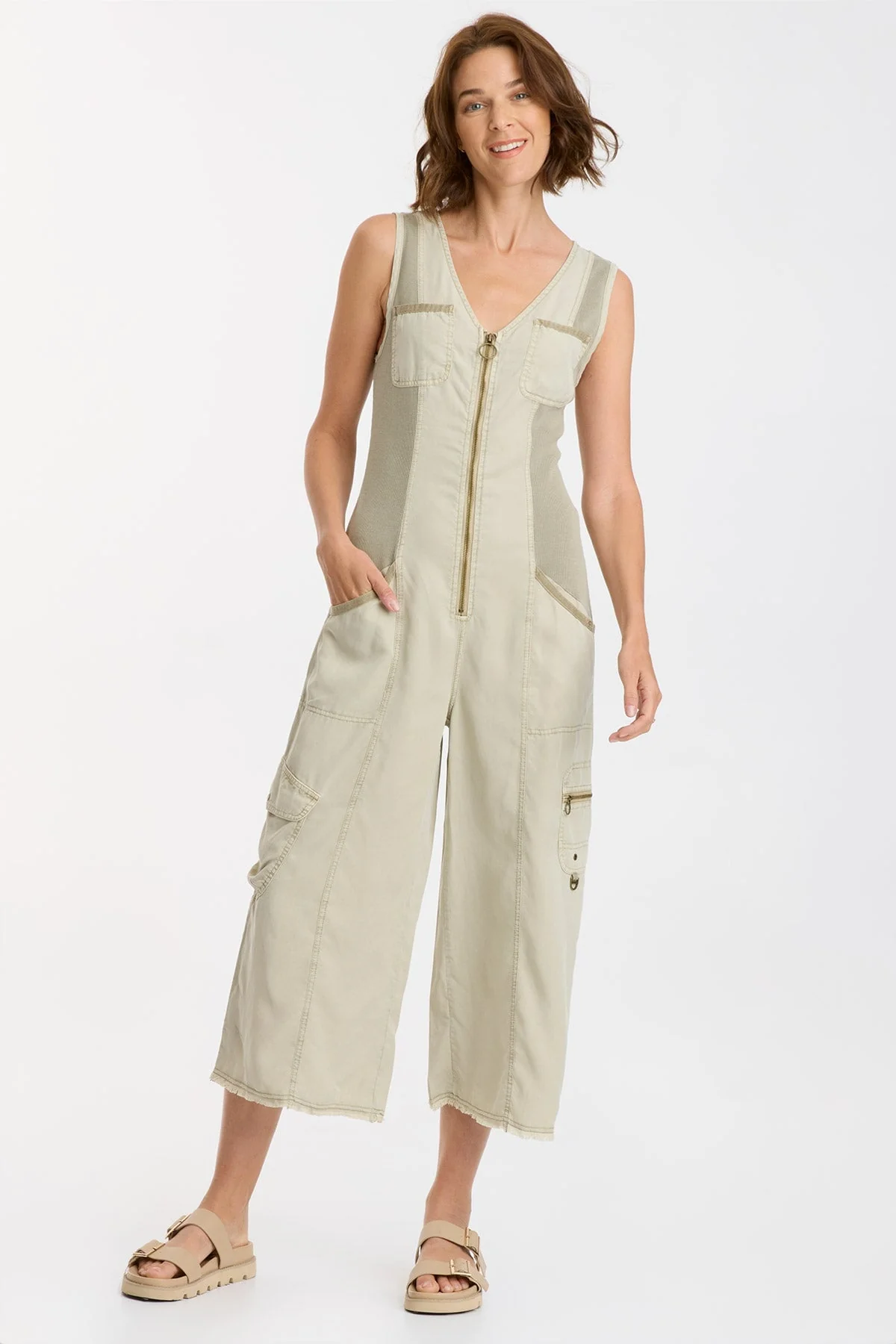 Tavin Crop Jumpsuit - Puhuasuan