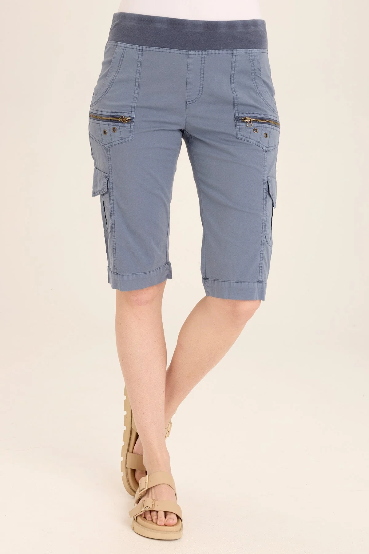 Zola Stretch Poplin Bermuda Short - Puhuasuan