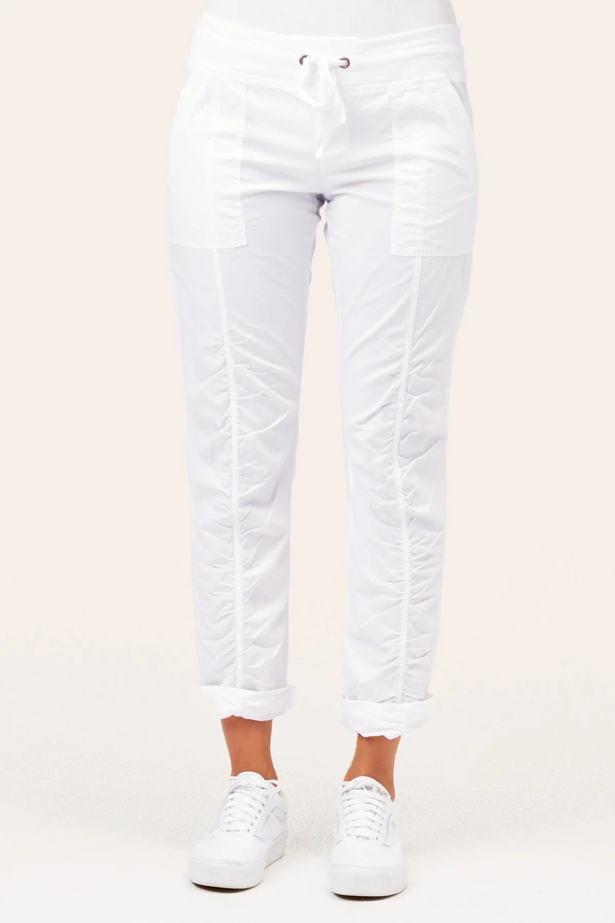 Jules Pant - Puhuasuan