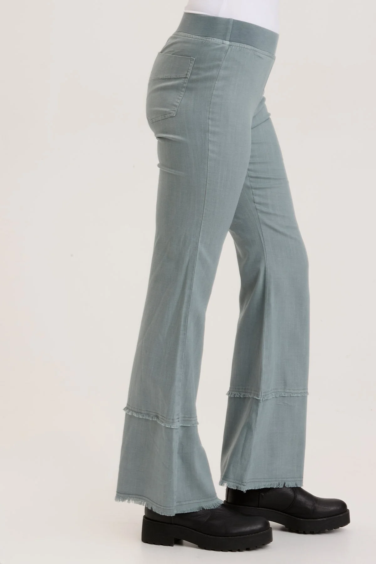 Arrin Pant - Puhuasuan