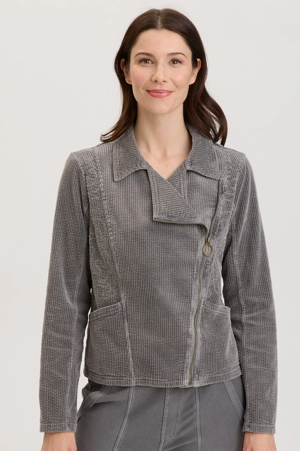 Voni Embroidered Moto Jacket - Puhuasuan