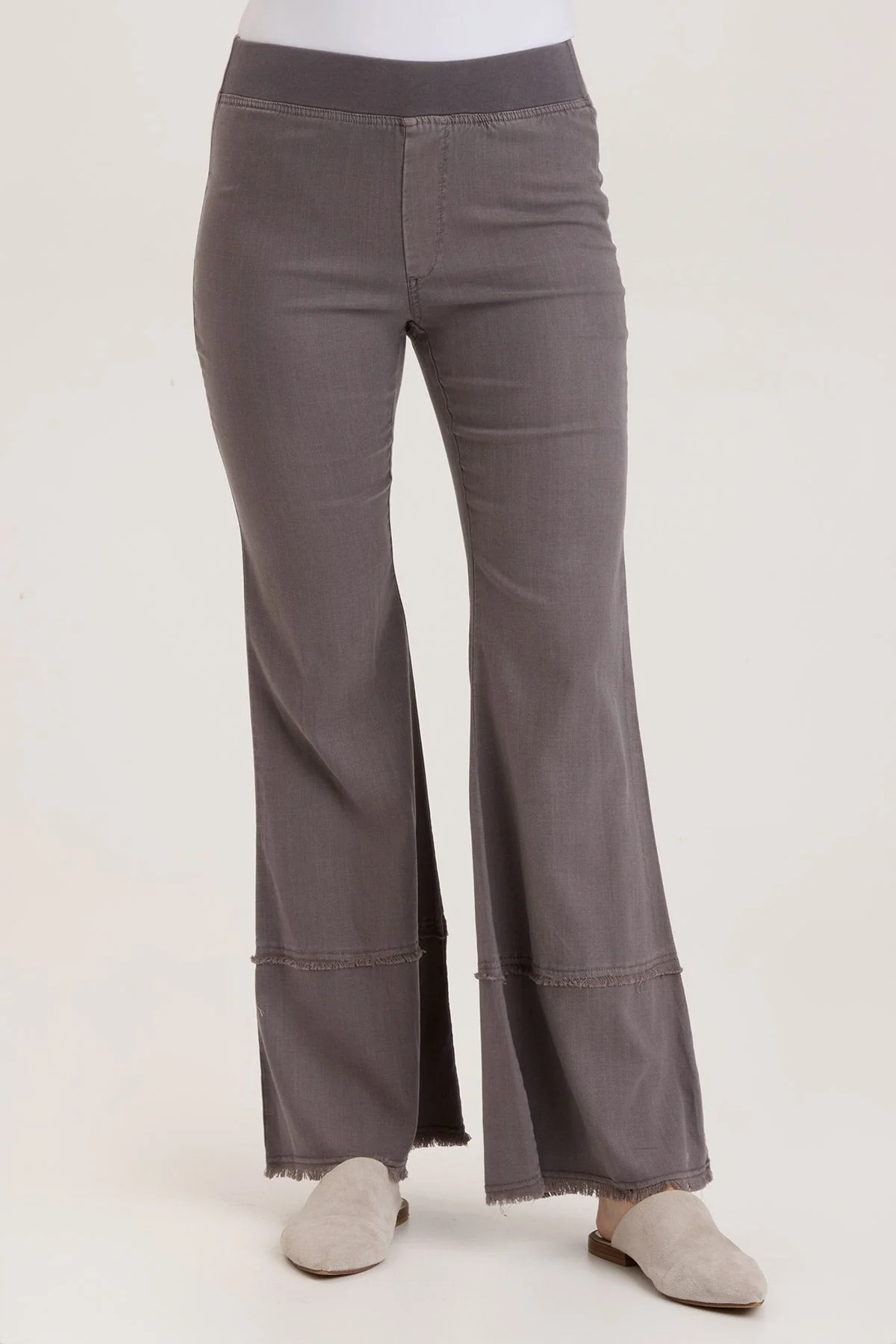 Arrin Pant - Puhuasuan