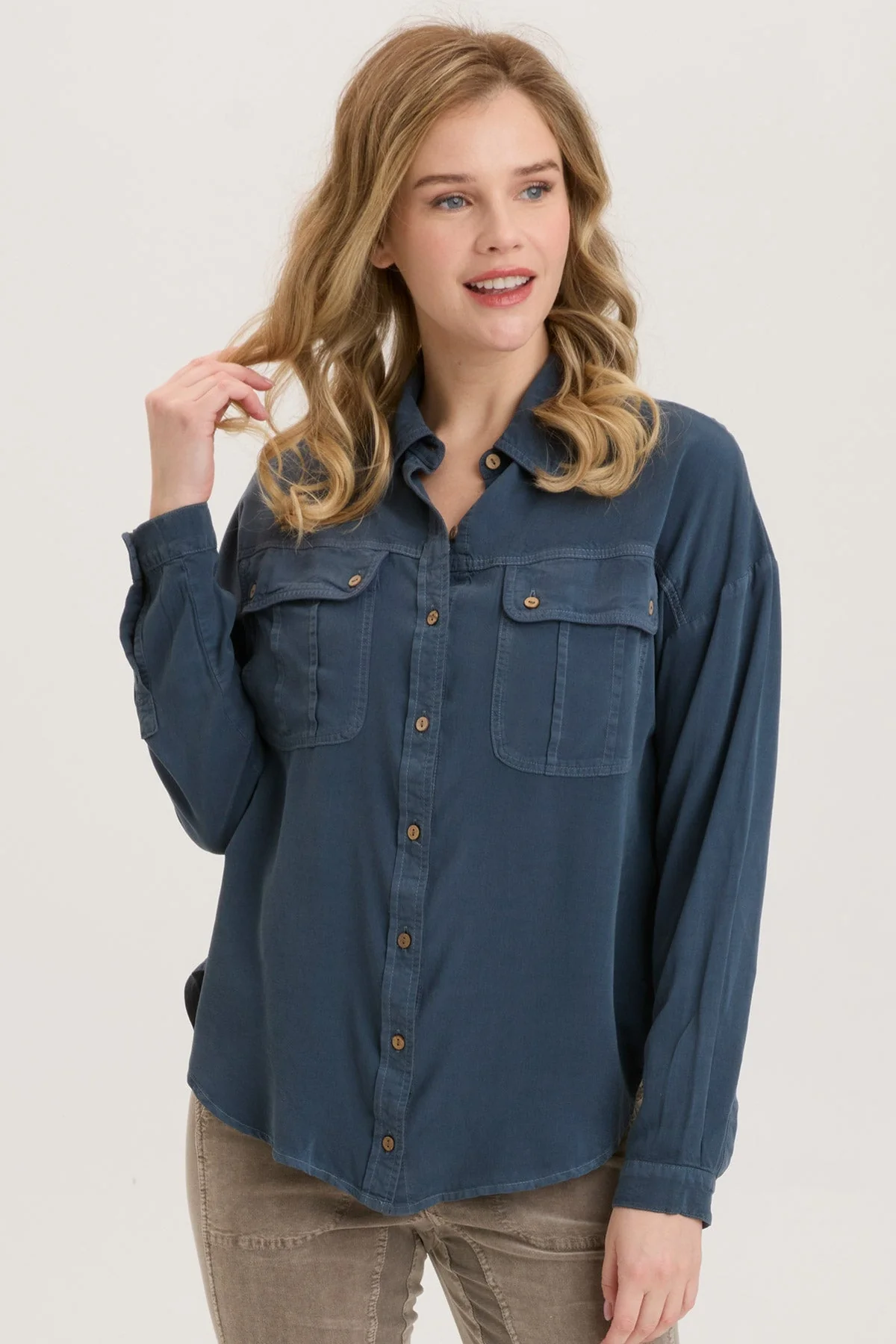 Twill Smithson Button-Up - Puhuasuan