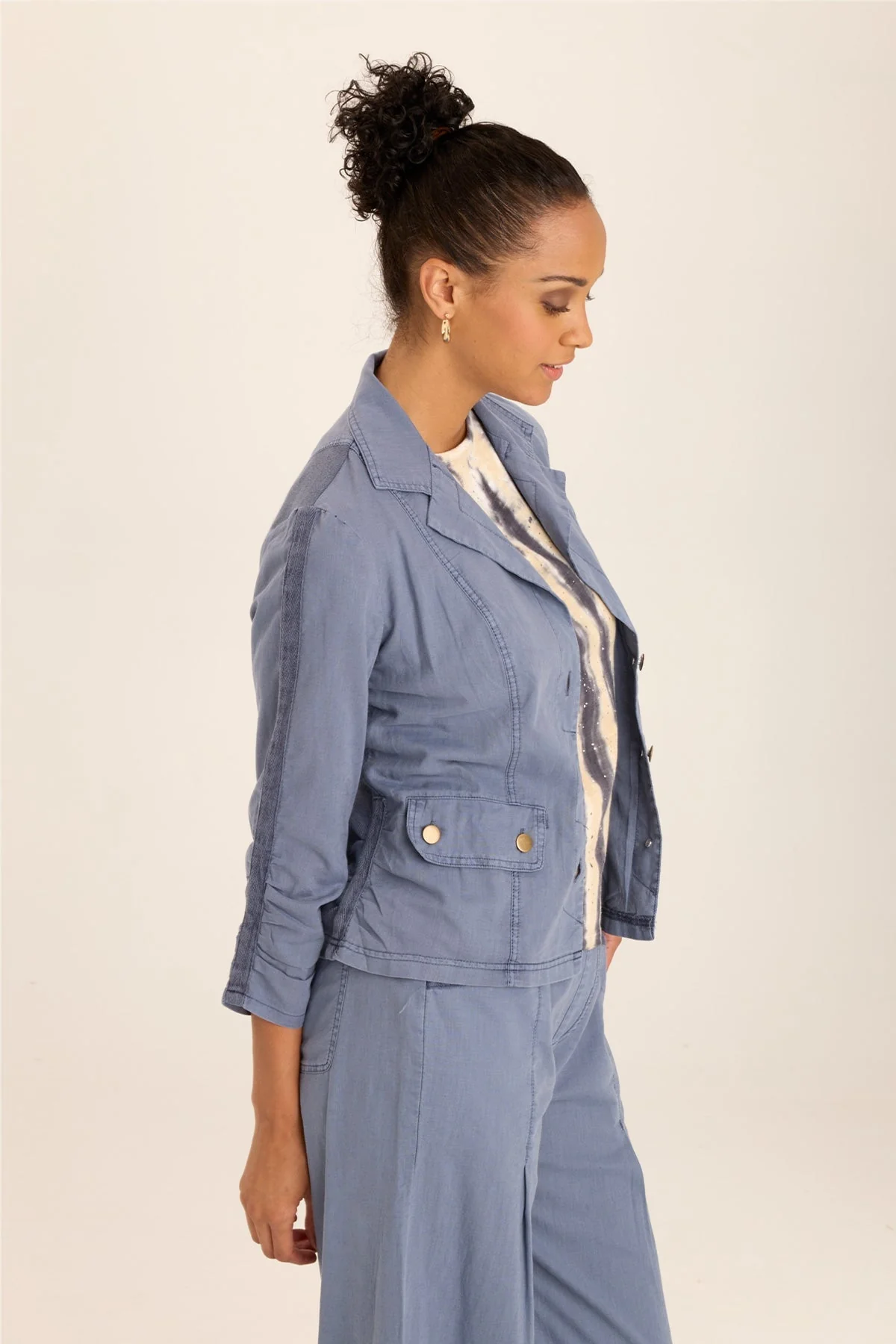 Folksy Linen/Stretch 4-Pocket Shirred Blazer - Puhuasuan