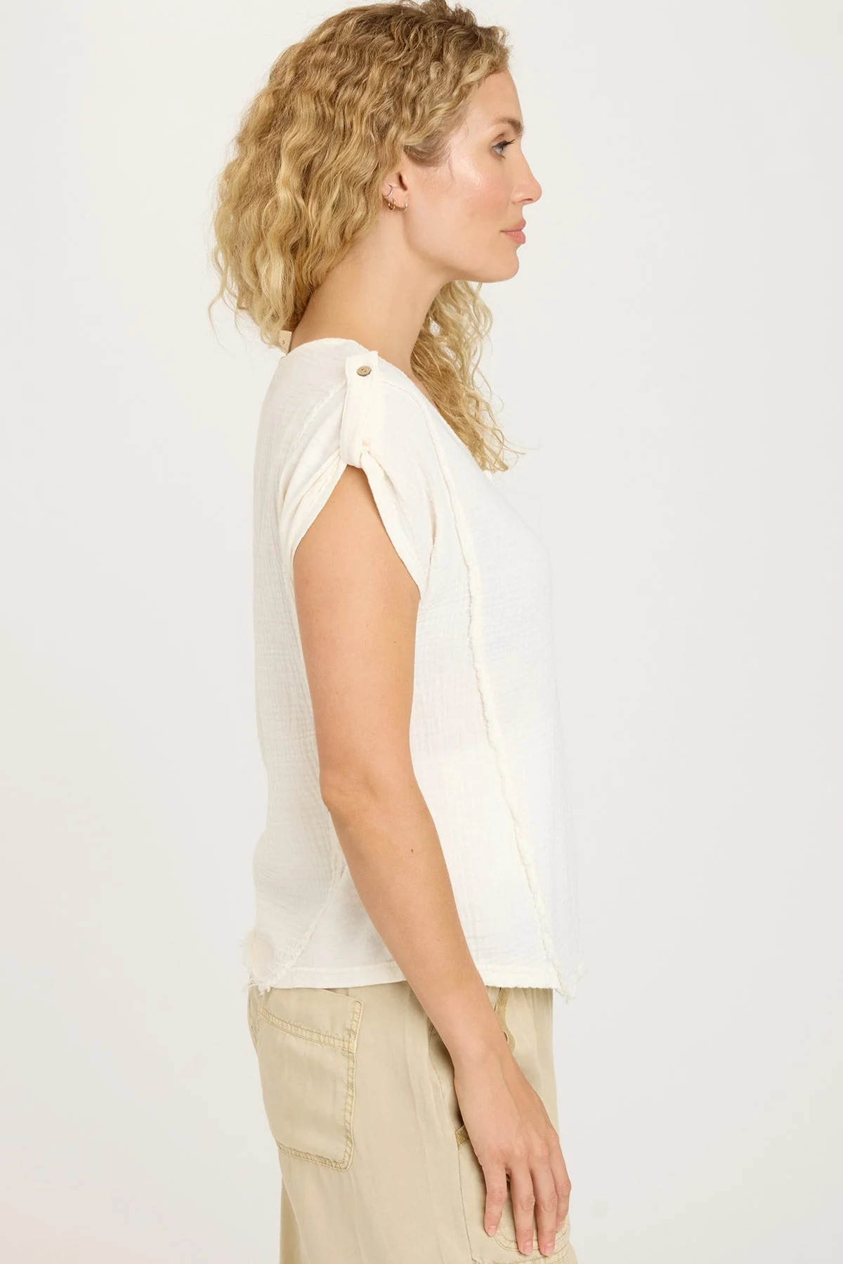 Grigg Tee - Puhuasuan